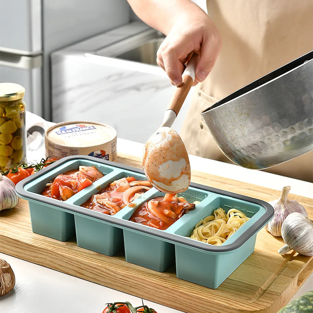 New Freeze Preservation Mold Giant Large Silicone Ice Cube Tray Mold with Lid Food Storage Container Baking Mold Kitchen Tools